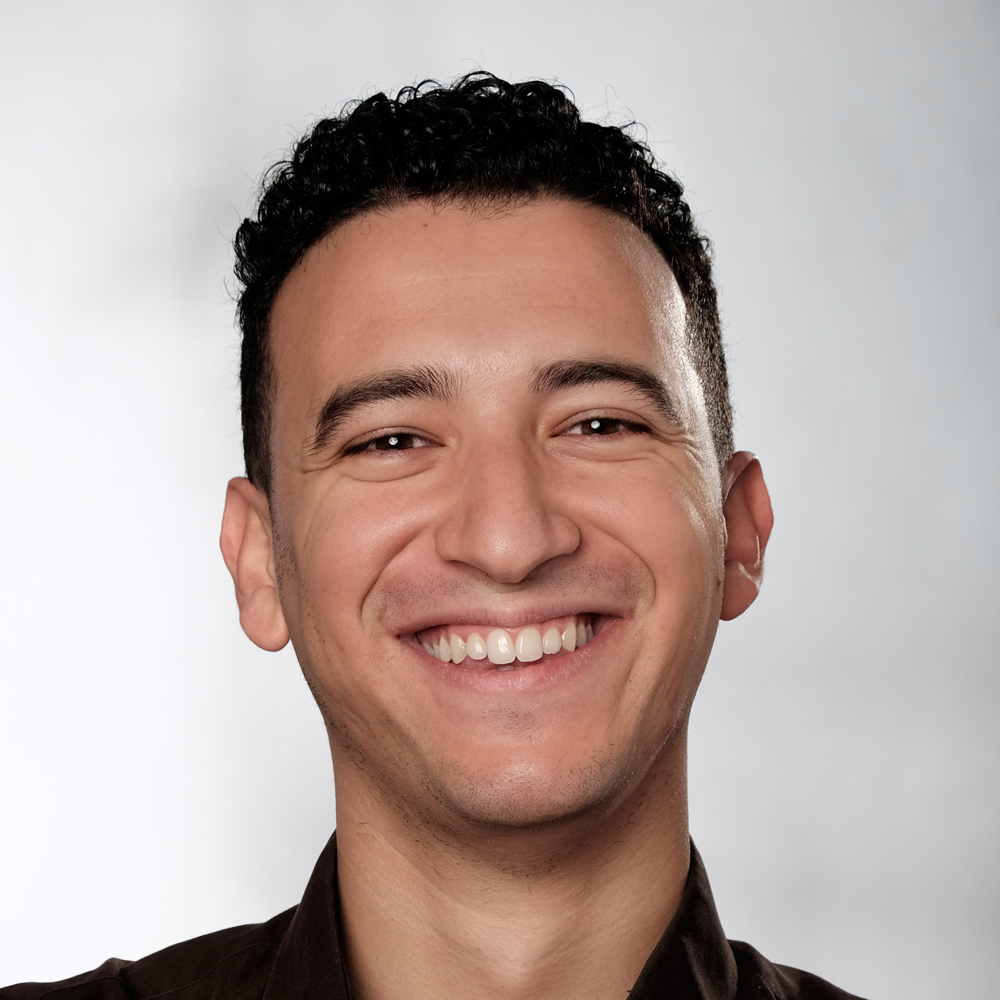 2b.-Ismail-Chaib—Customer-relationship-and-operations
